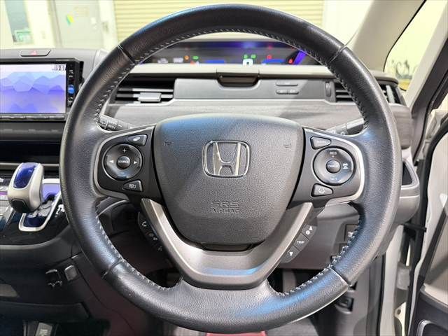 HONDA FREED HYBRID 2016 Image 31