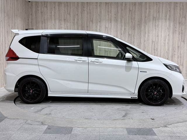 HONDA FREED HYBRID 2016 Image 31