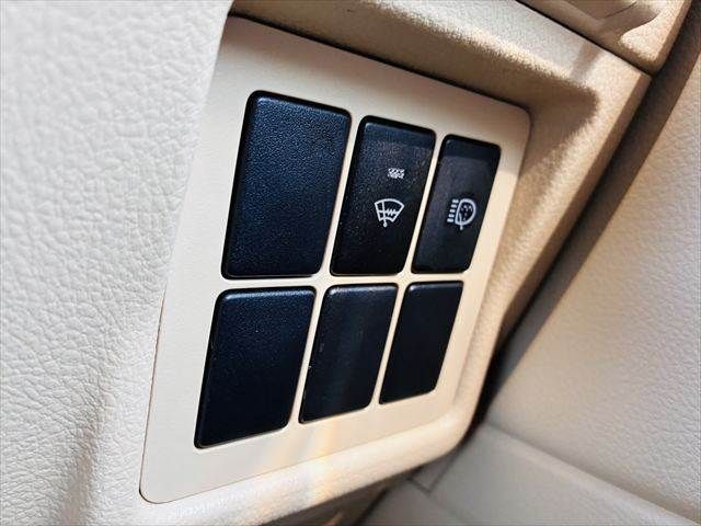 TOYOTA LANDCRUISER PRADO 2014 Image 31