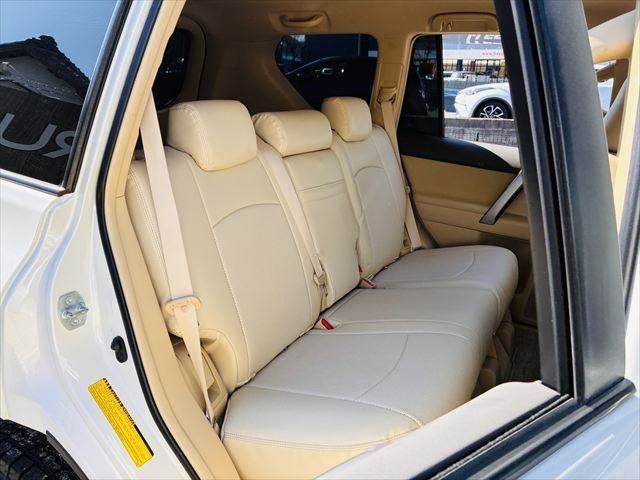 TOYOTA LANDCRUISER PRADO 2014 Image 31