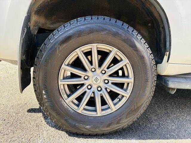 TOYOTA LANDCRUISER PRADO 2014 Image 31