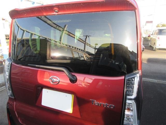 DAIHATSU TANTO CUSTOM 4WD 2024 Image 31