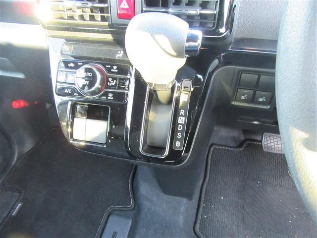 DAIHATSU TANTO CUSTOM 4WD 2024 Image 31