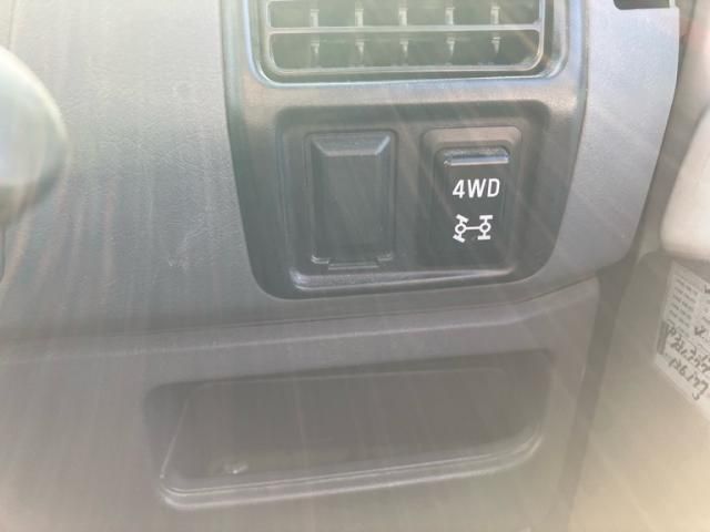 MITSUBISHI MINICAB TRUCK 4WD 2005 Image 31