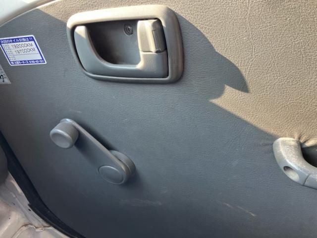 MITSUBISHI MINICAB TRUCK 4WD 2005 Image 31