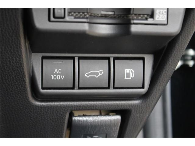 TOYOTA PRIUS 4WD 2023 Image 31