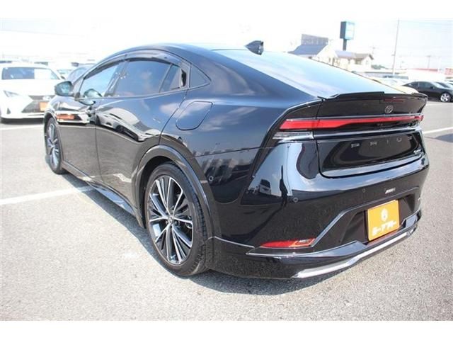 TOYOTA PRIUS 4WD 2023 Image 31