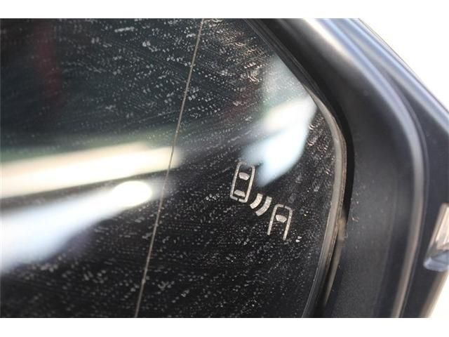 TOYOTA PRIUS 4WD 2023 Image 31