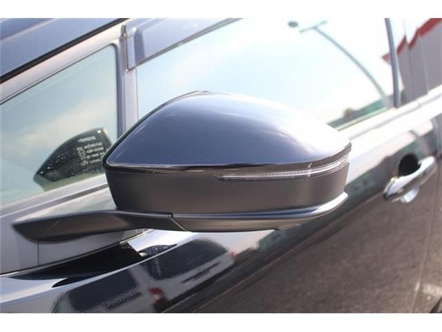 TOYOTA PRIUS 4WD 2023 Image 31