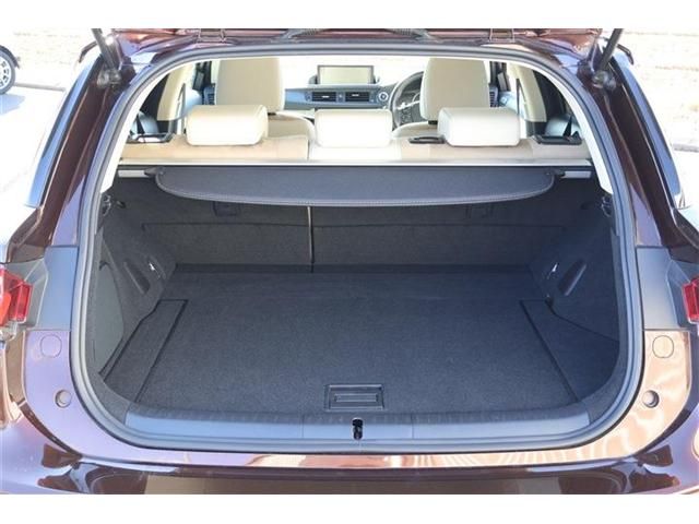 TOYOTA LEXUS CT200H 2018 Image 31