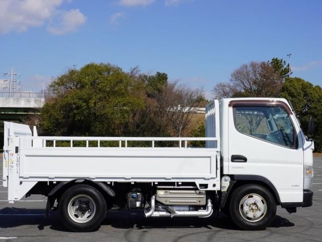 MITSUBISHI CANTER 2015 Image 31