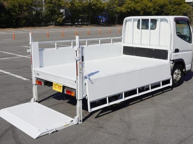 MITSUBISHI CANTER 2015 Image 31