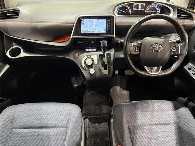 TOYOTA SIENTA HYBRID 2015 Image 31