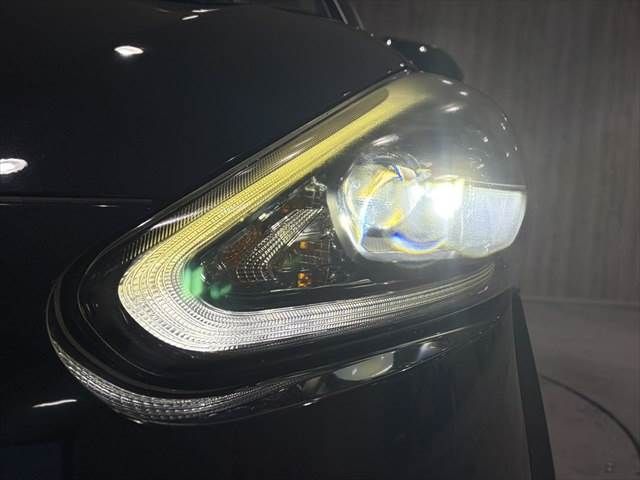 TOYOTA SIENTA HYBRID 2015 Image 31