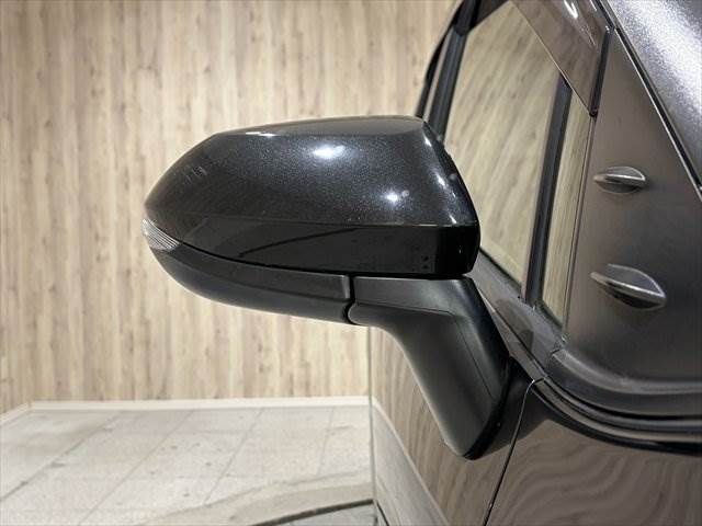 TOYOTA SIENTA HYBRID 2015 Image 31