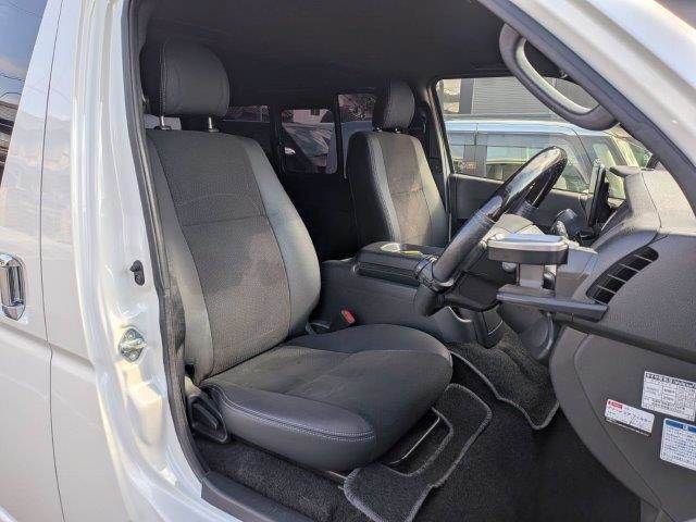 TOYOTA HIACE VAN 2WD 2020 Image 31