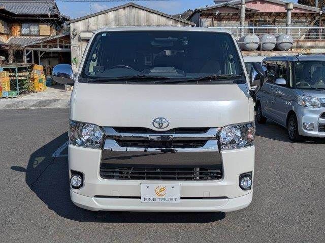 TOYOTA HIACE VAN 2WD 2020 Image 31