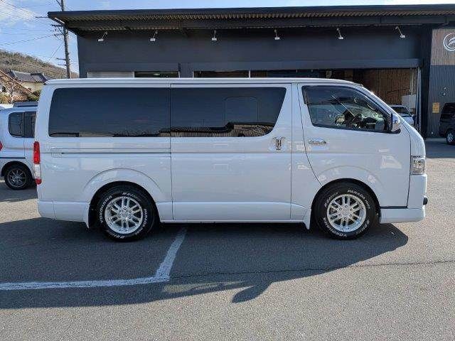 TOYOTA HIACE VAN 2WD 2020 Image 31