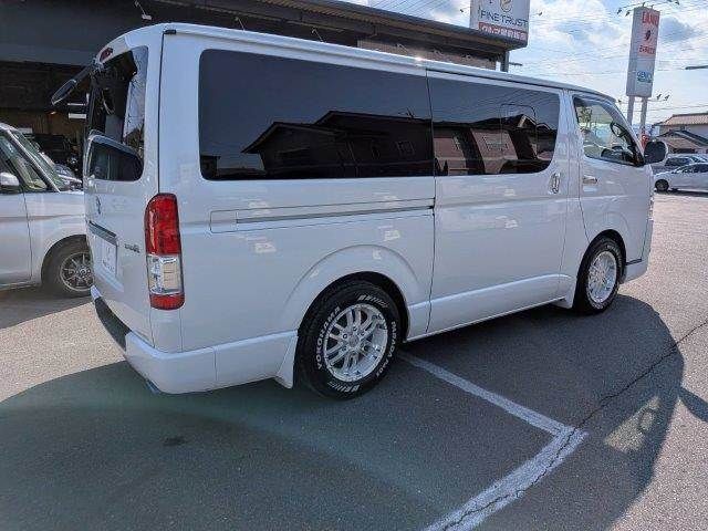 TOYOTA HIACE VAN 2WD 2020 Image 31