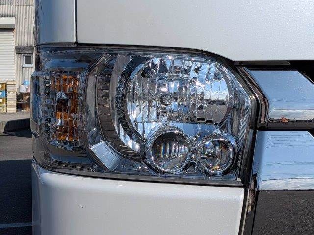 TOYOTA HIACE VAN 2WD 2020 Image 31