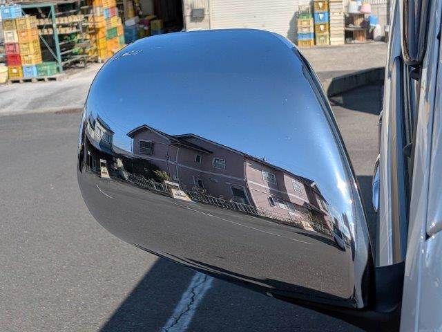 TOYOTA HIACE VAN 2WD 2020 Image 31