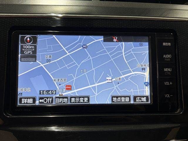 TOYOTA PRIUS ALPHA 2015 Image 31