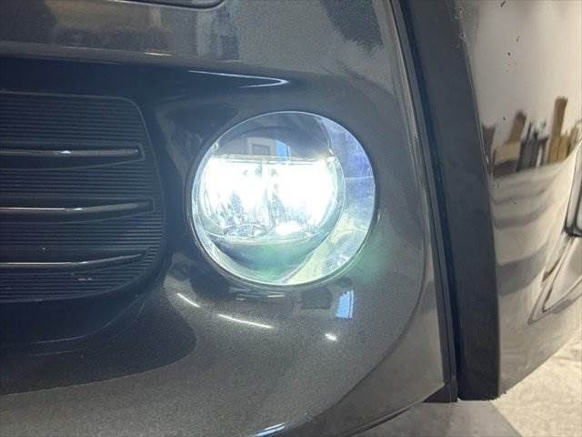 TOYOTA PRIUS ALPHA 2015 Image 31