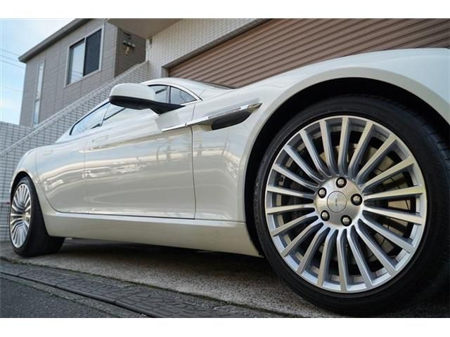 ASTON MARTIN ラピード 2016 Image 31