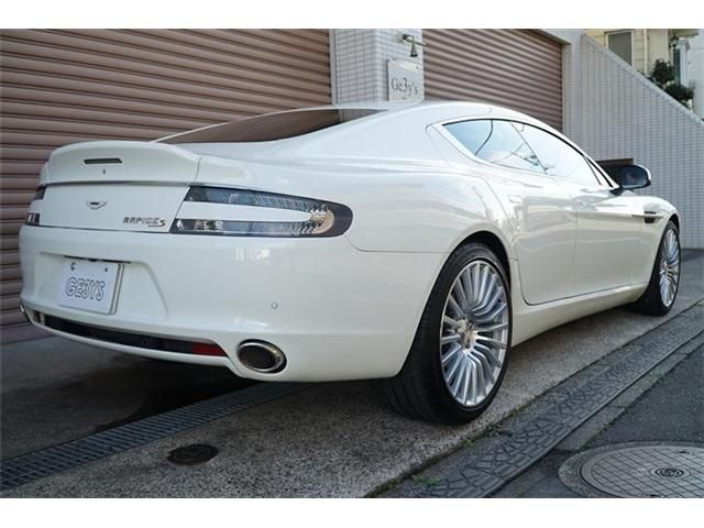 ASTON MARTIN ラピード 2016 Image 31