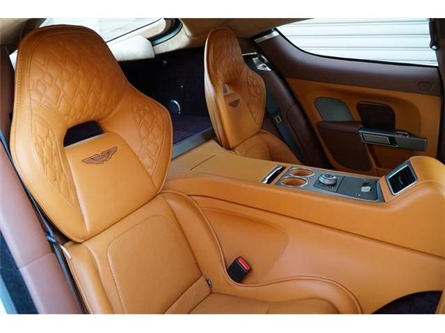 ASTON MARTIN ラピード 2016 Image 31