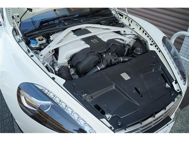 ASTON MARTIN ラピード 2016 Image 31