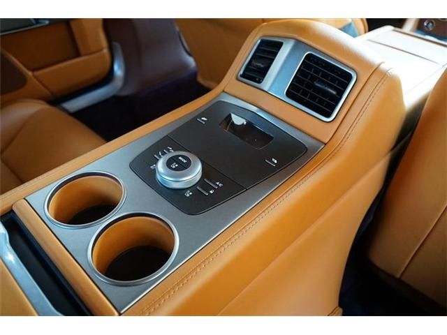 ASTON MARTIN ラピード 2016 Image 31