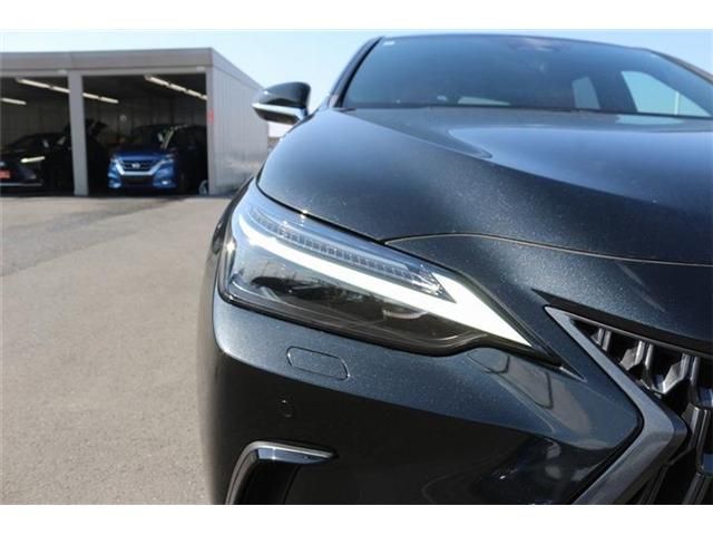 TOYOTA LEXUS NX350H 2023 Image 31