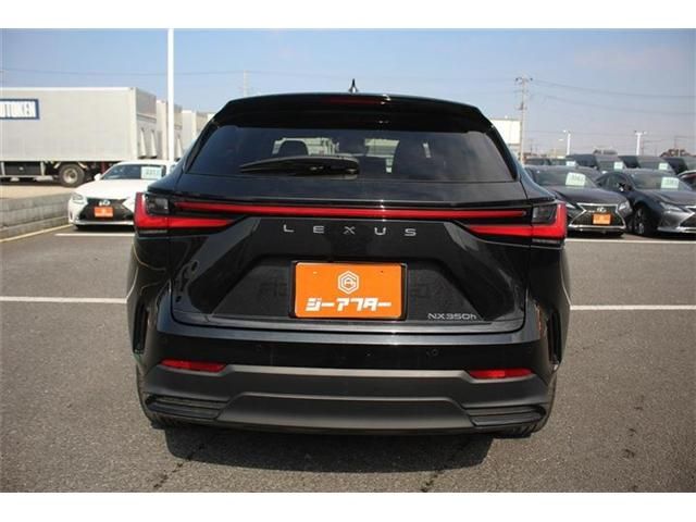 TOYOTA LEXUS NX350H 2022 Image 31