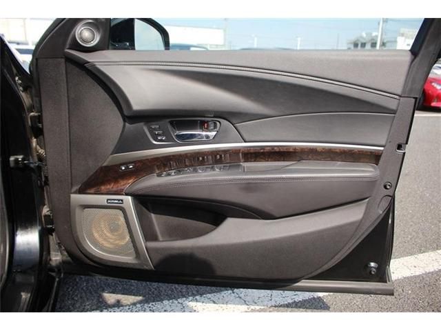 HONDA LEGEND HYBRID 2015 Image 31