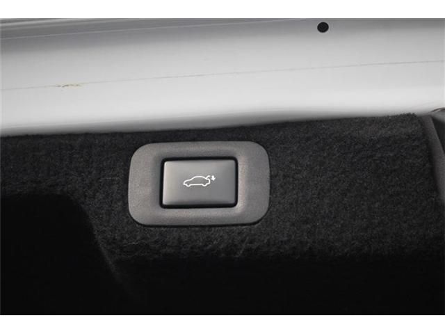 TOYOTA LEXUS LS500 2017 Image 31