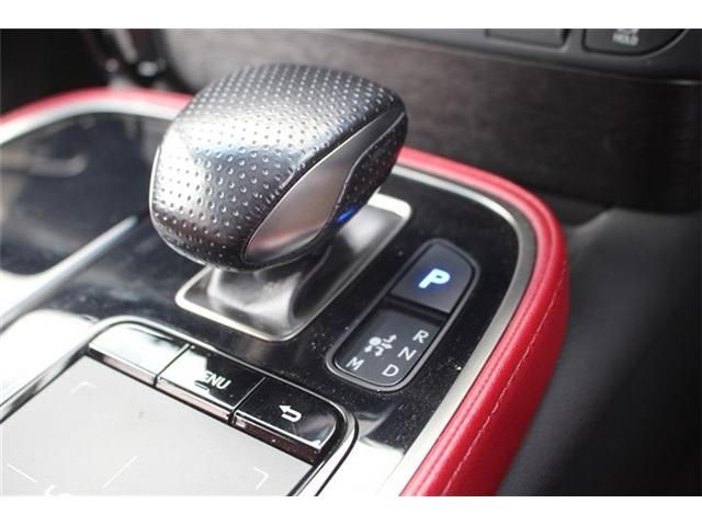 TOYOTA LEXUS LS500 2017 Image 31