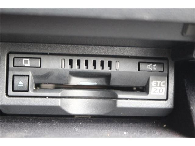 TOYOTA LEXUS LS500 2017 Image 31