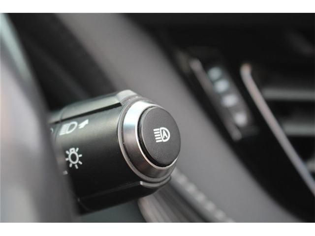 TOYOTA LEXUS LS500 2017 Image 31