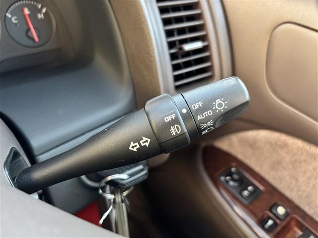 NISSAN CEDRIC HARDTOP 4WD 1998 Image 31