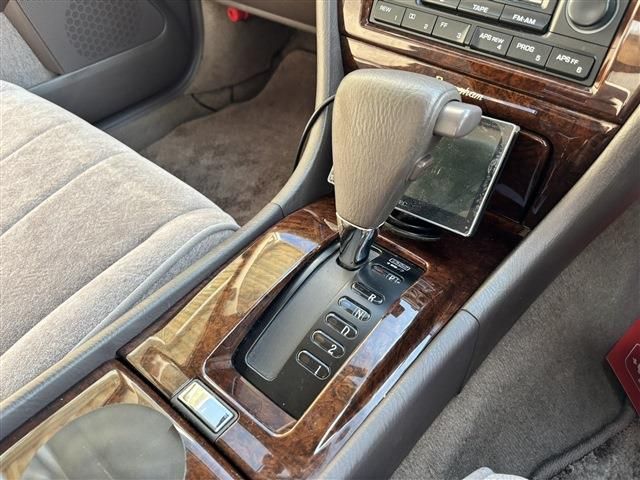 NISSAN CEDRIC HARDTOP 4WD 1998 Image 31