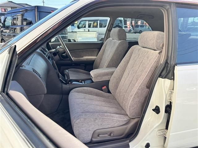 NISSAN CEDRIC HARDTOP 4WD 1998 Image 31