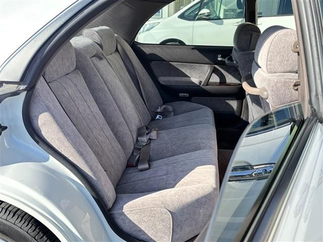 NISSAN CEDRIC HARDTOP 4WD 1998 Image 31