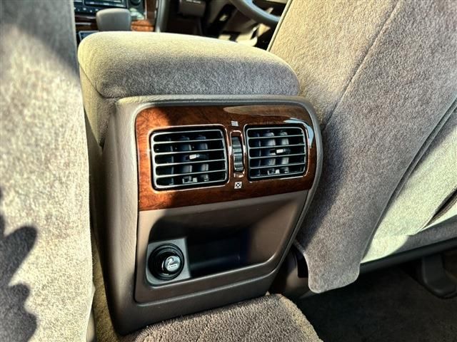 NISSAN CEDRIC HARDTOP 4WD 1998 Image 31