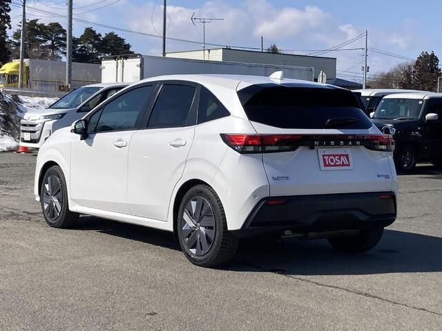 NISSAN NOTE 4WD 2024 Image 31