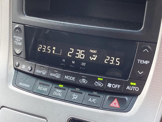 TOYOTA VELLFIRE 4WD 2010 Image 31