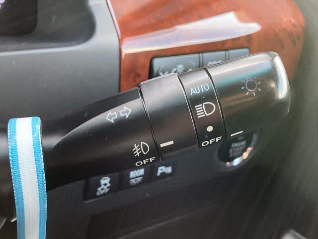 TOYOTA VELLFIRE 4WD 2010 Image 31