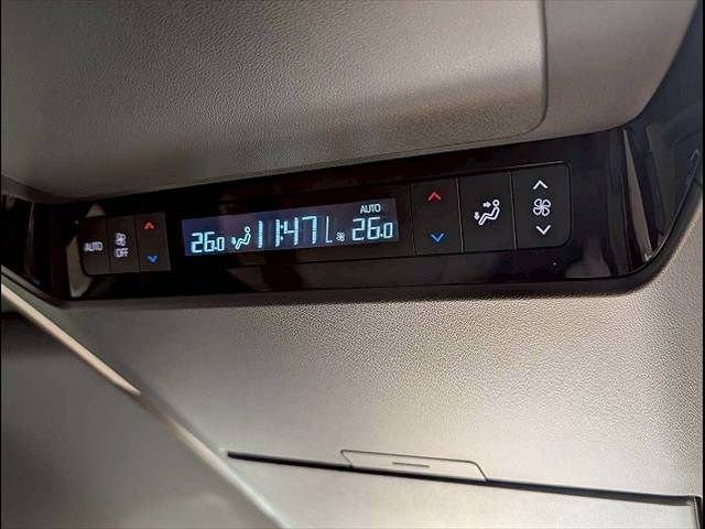 TOYOTA VELLFIRE  HYBRID 2024 Image 31