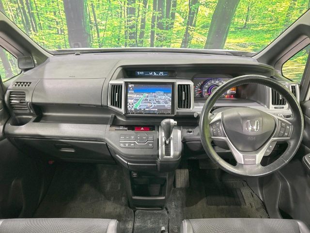 HONDA STEPWAGON SPADA 2013 Image 31