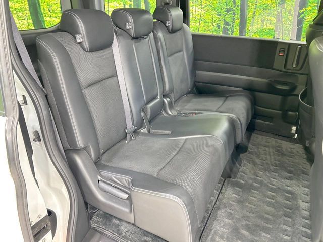 HONDA STEPWAGON SPADA 2013 Image 31